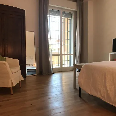 Bed & Breakfast Pisacane61 Modena