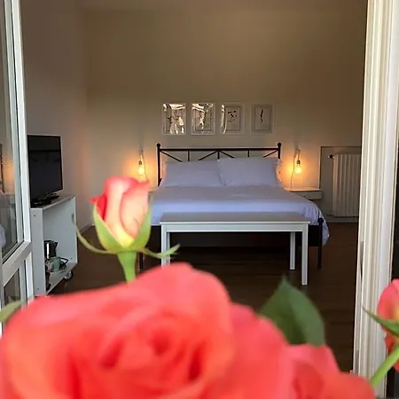 Pisacane61 Bed & Breakfast 4*